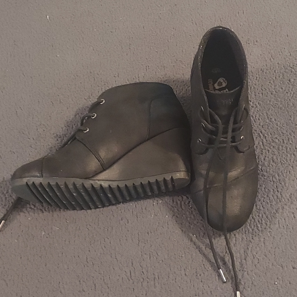 Bob's wedges